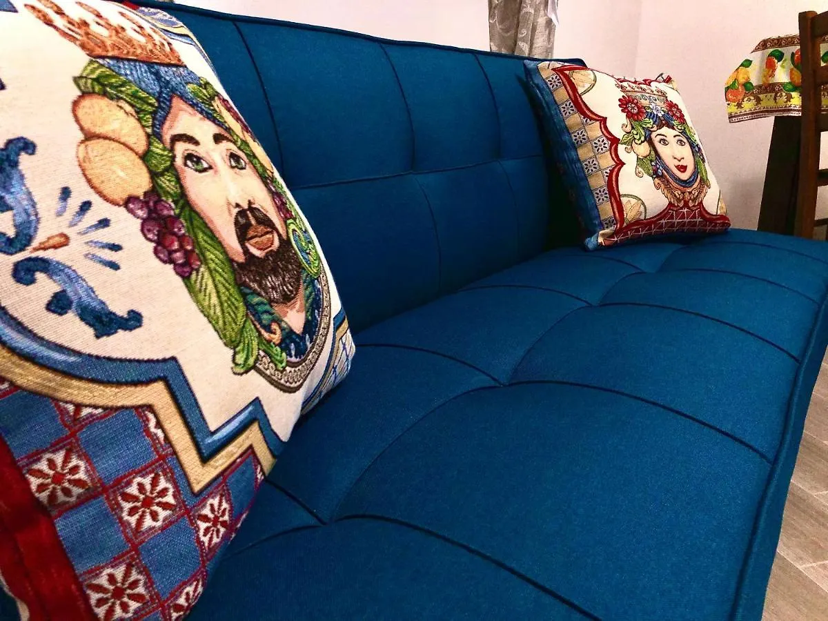 بيت ضيافة فندق Seacily House مازارا ديل فالو